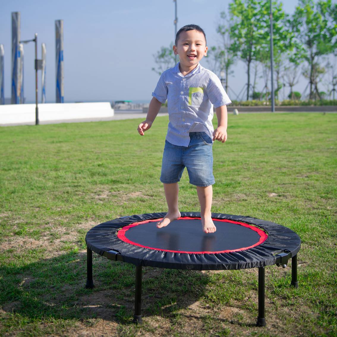Sensory Mini Trampoline — 40-in Indoor Rebounder for Kids